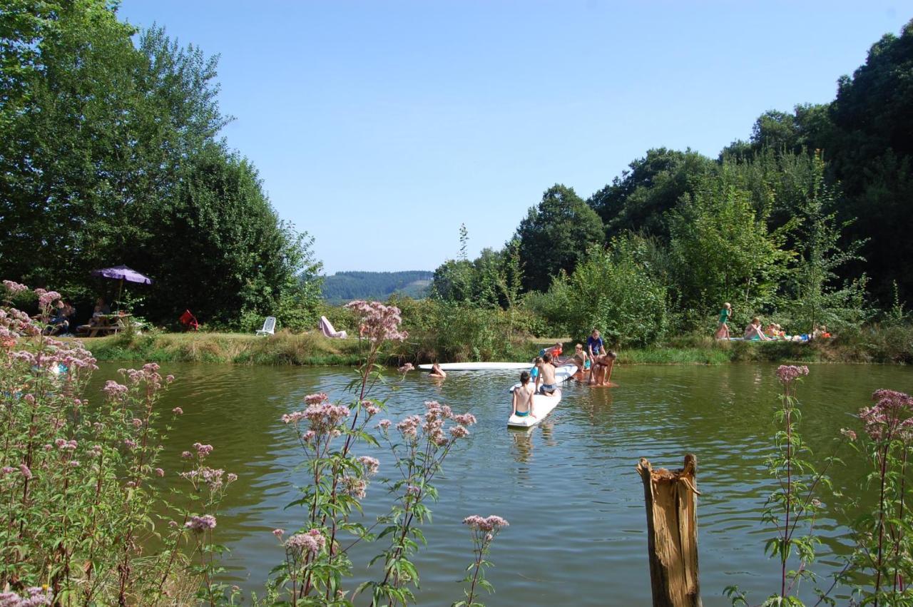 Camping La Foret Du Morvan Vintage Caravan Larochemillay Ngoại thất bức ảnh